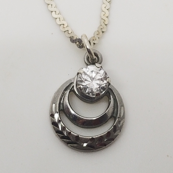 VINTAGE STERLING SILVER & COLORLESS SPINEL PENDANT & SERPENTINE CHAIN NECKLACE - Picture 4 of 8